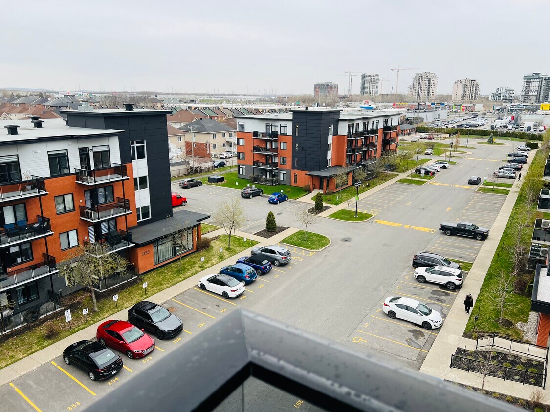 3695 JeanBeraud Av Unit 601, Laval, QC H7T 0N5 Condo for Rent in