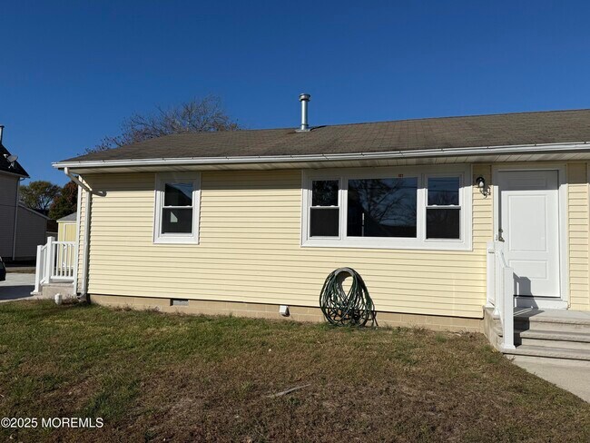 Foto del edificio - 616 Ocean Gate Ave