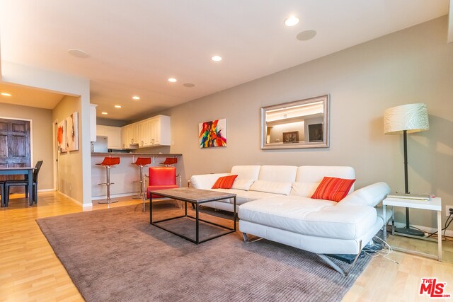 Foto del edificio - 1010 N Kings Rd