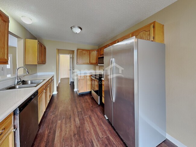 Foto del edificio - 151 E Pine Ridge Dr