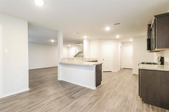 Building Photo - 13478 Musky Dr