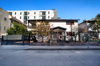 Building Photo - 11267 Otsego St