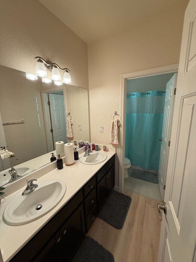 Photo - 3710 Huntington Rd House