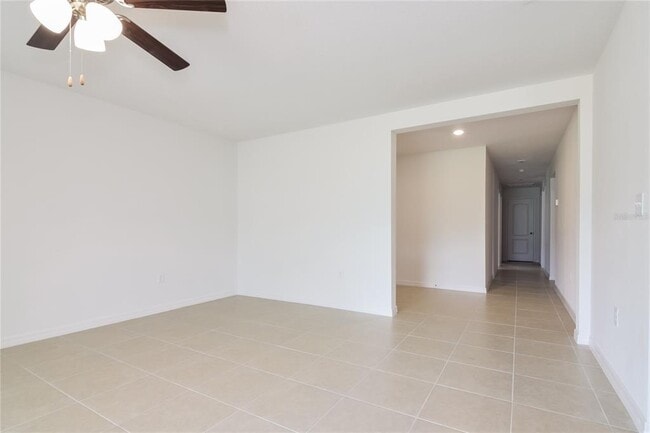 Building Photo - 8512 Silverbell Loop