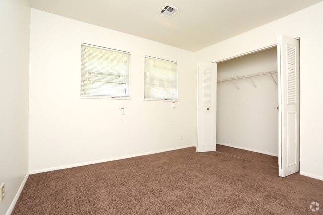 Arbors At Red Bank Apartments Evansville In Apartments Com