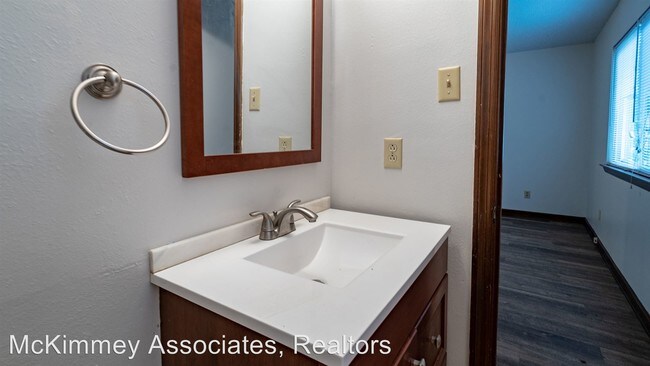 Foto del edificio - 3 br, 2 bath House - 8905 Oakhaven