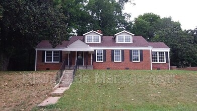 Building Photo - 307 Bessemer Super Hwy