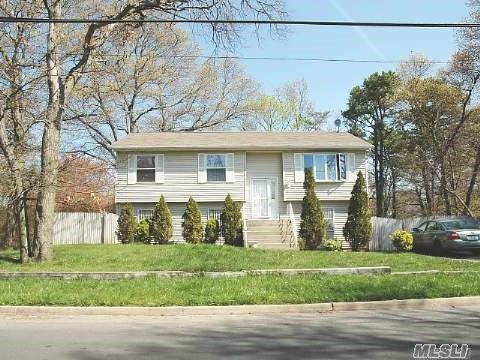 Primary Photo - 114 Jefferson Ave