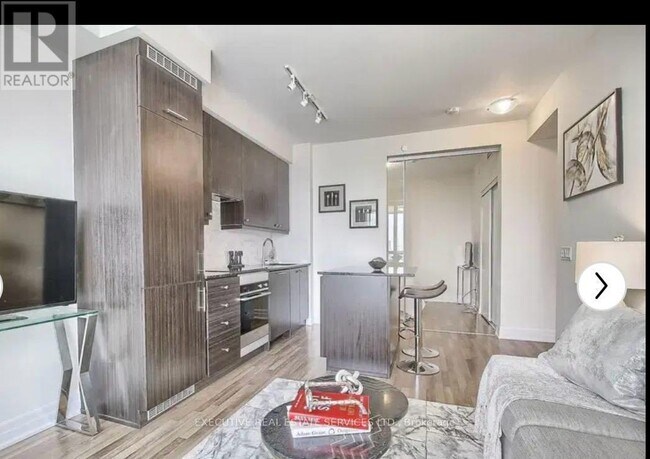 Building Photo - 9075 Jane St