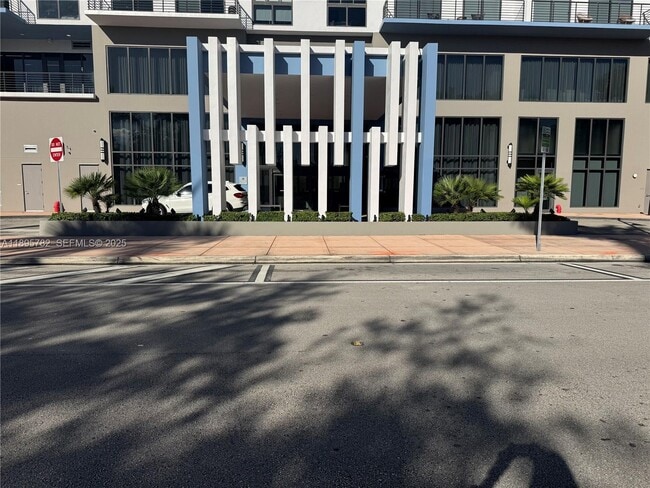 Building Photo - 5350 NW 84th Ave