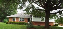 Foto principal - 4 Bedroom 2 Bathroom home in Willard Schoo...