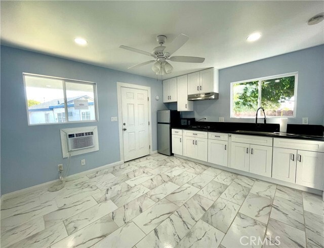 Foto del edificio - 1609 W Badillo St