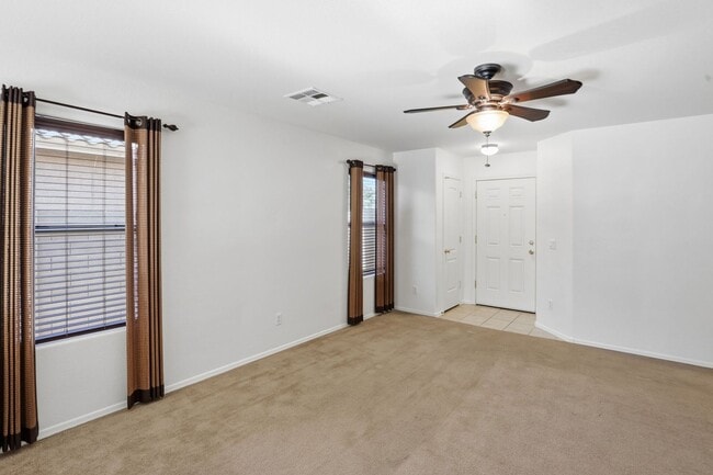 Foto del edificio - 3 bedroom home in queen creek, ready to go!-1 MONTH FREE WITH A 13 MONTH LEASE!