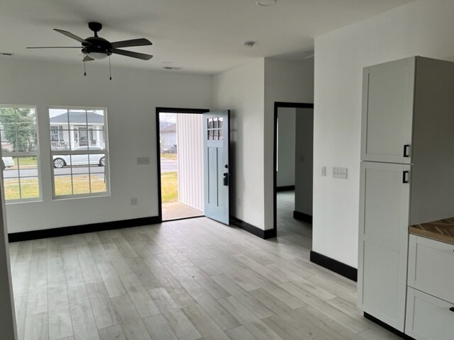 Foto del edificio - 2415 Parkview Ave
