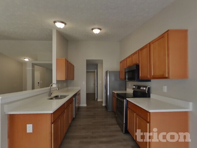 Building Photo - 2497 Foxtail Dr