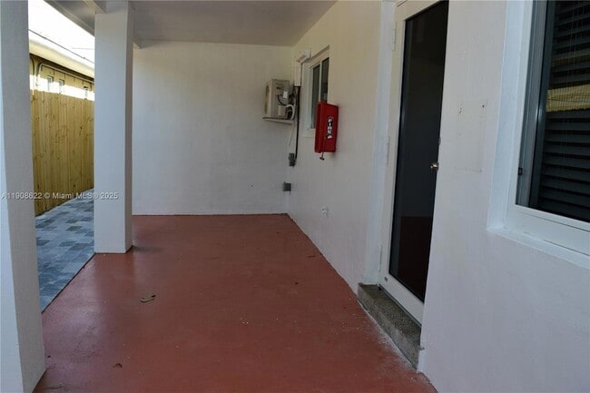 Photo - 622 NE 6th St Apartment