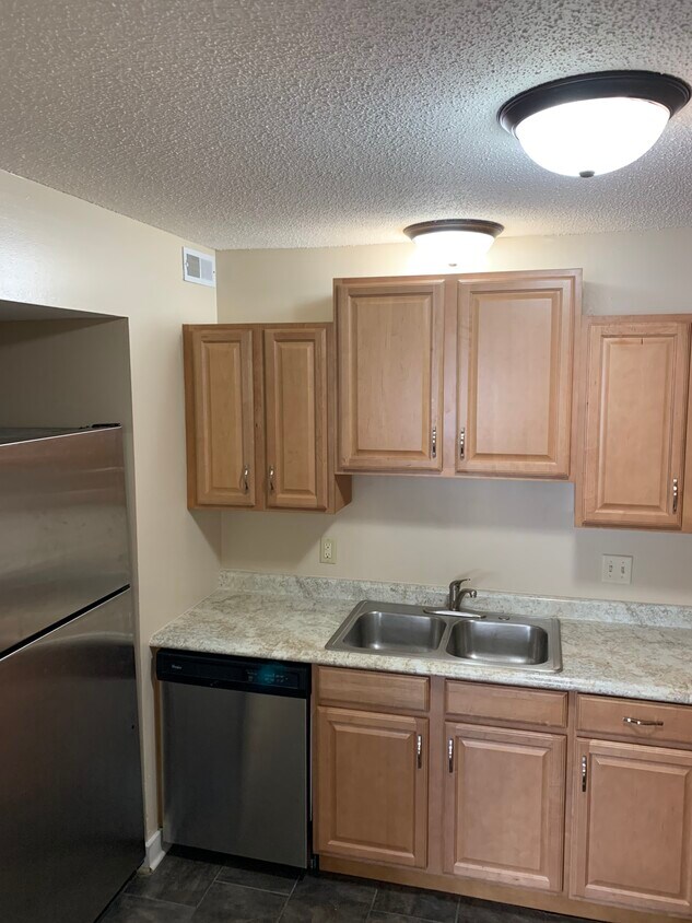 Foto principal - 2590 Ruth St