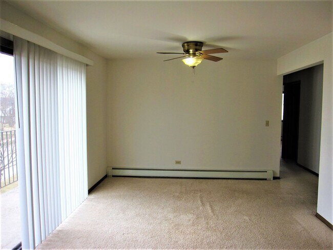 Building Photo - Cavalier Ct