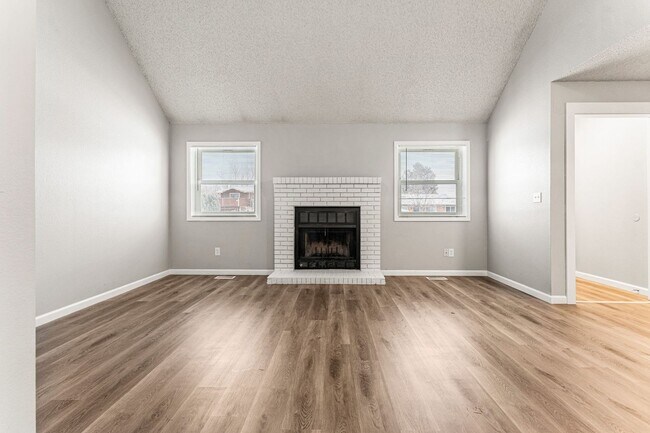 Foto del edificio - 4bedrooms + loft Briargate D20 house