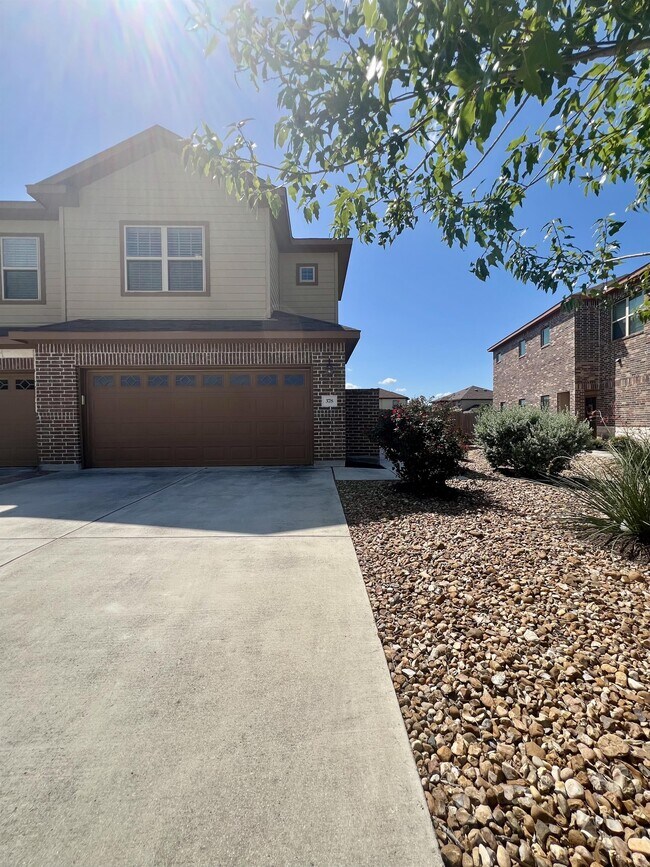 Foto del edificio - 378 Creekside Curve