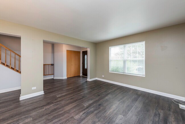Foto del edificio - 686 Chippewa Cir