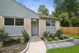Building Photo - 17 Oldstream Ct