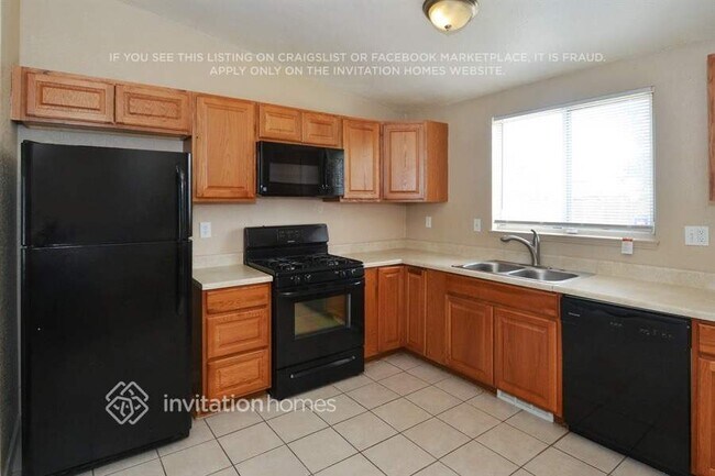 Foto del edificio - 5174 Sable St