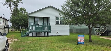 Building Photo - 725 E Columbus Dr