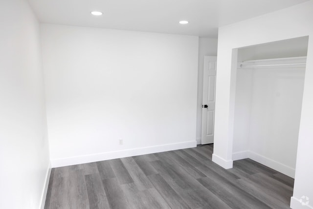 Building Photo - 53130 Avenida Mendoza