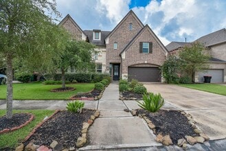 Building Photo - 10106 Cypress Path