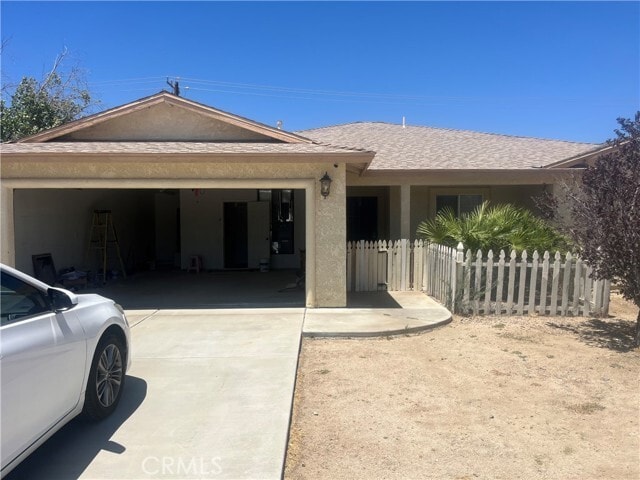 Building Photo - 57470 Crestview Dr
