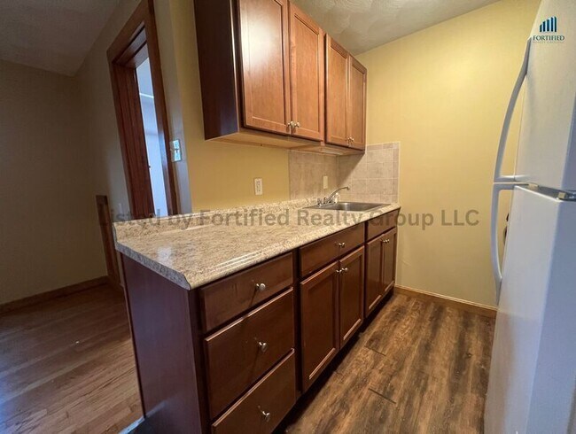 Foto del edificio - 106 Tuttle St