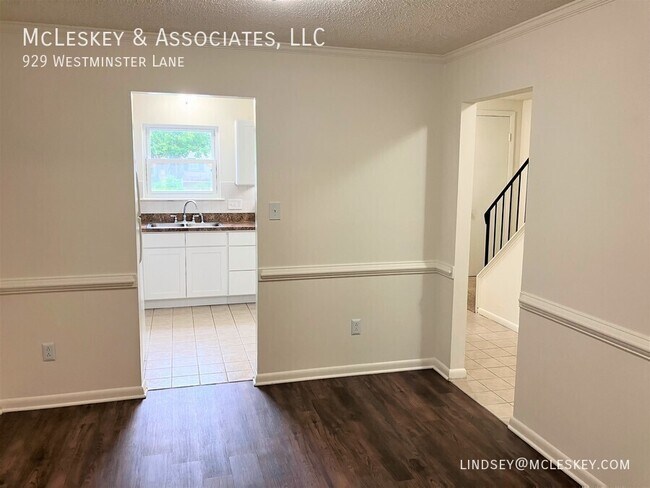 Foto del edificio - 929 Westminster Ln