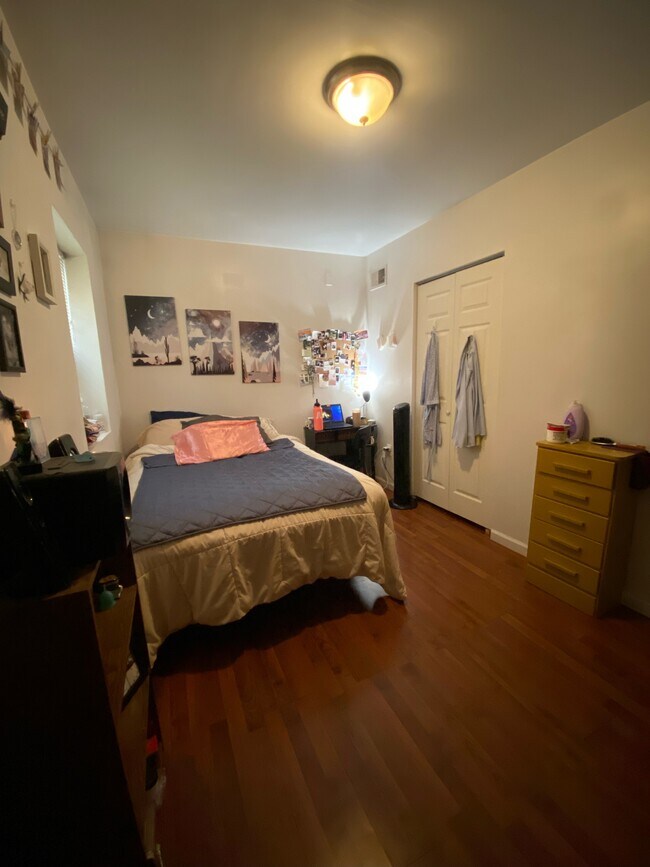 Bedroom 1 - 1236 Buttonwood St