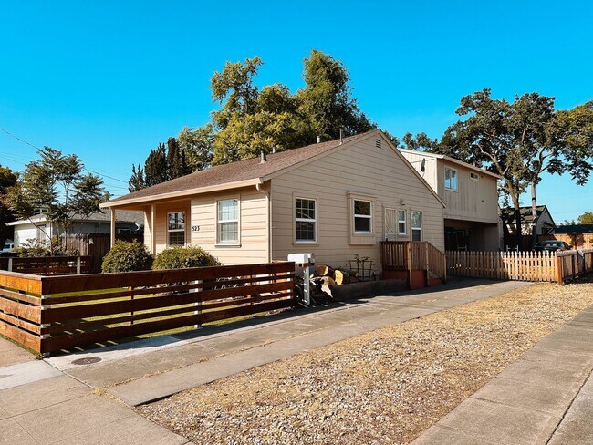 Foto del edificio - House in Livermore Available Now!