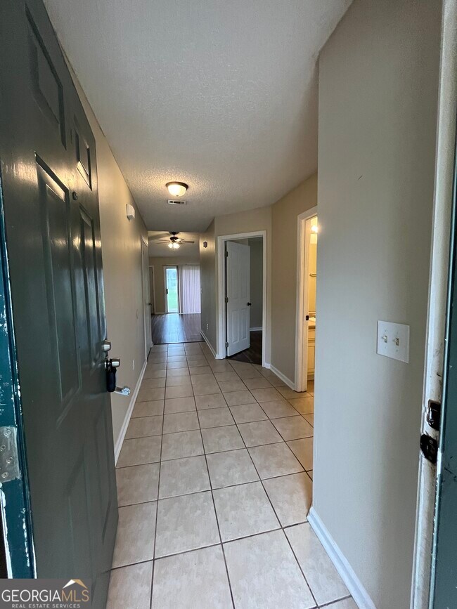 Foto del edificio - 44 Talbot Ct