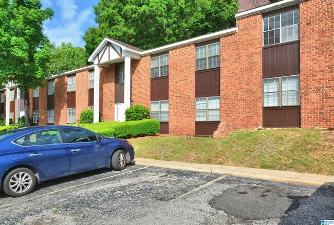 Foto del edificio - 840 Beacon Pkwy E