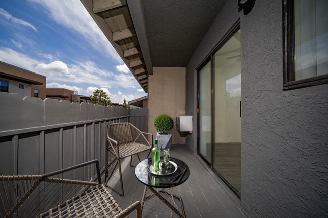 Foto del edificio - 343 Autumn Dr