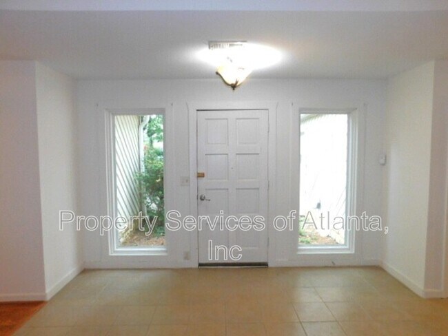 Foto del edificio - 1710 Pine Rd