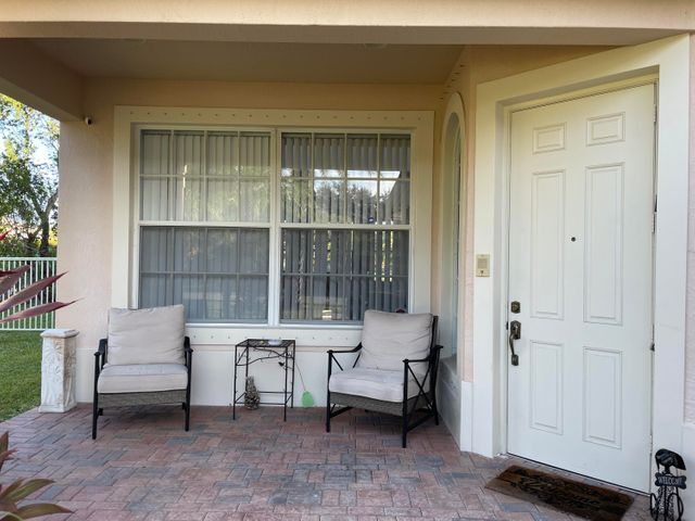 Building Photo - 11201 Mainsail Ct