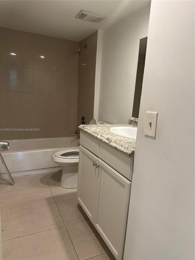 Foto del edificio - 8275 SW 152nd Ave