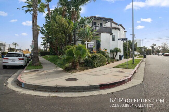 Foto del edificio - 8014 4th St