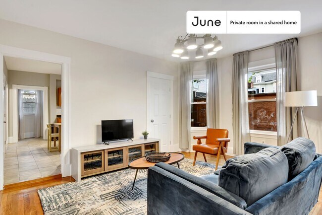 Foto del edificio - Room in Shared 4 bed/2 bath home in Allston