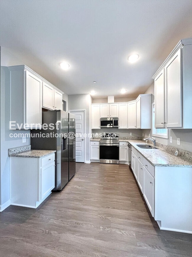 Foto del edificio - Limited Time Special Offer/  3 Bed/2 Bath ...