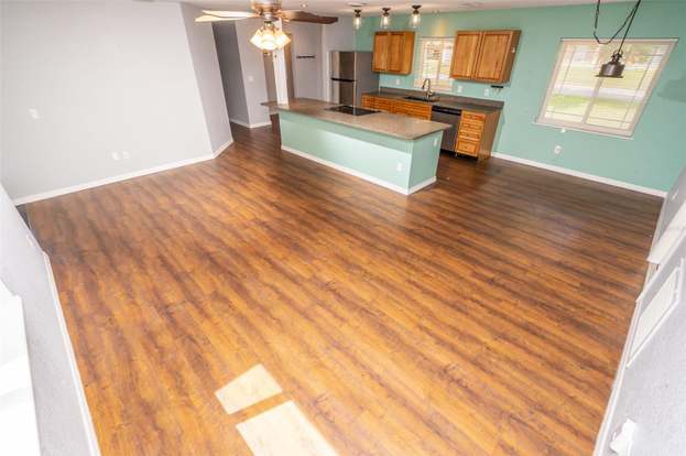 Building Photo - 1709 Umbrella Tree Dr