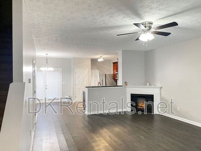 Foto del edificio - 4141 High Park Ln