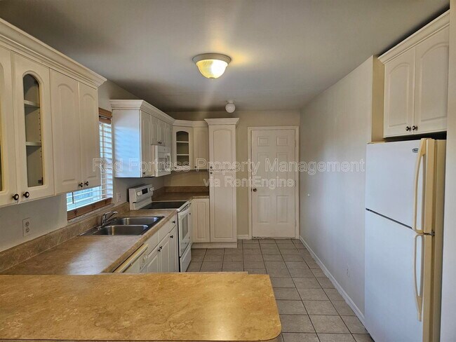 Foto del edificio - 1814 SW 42nd St