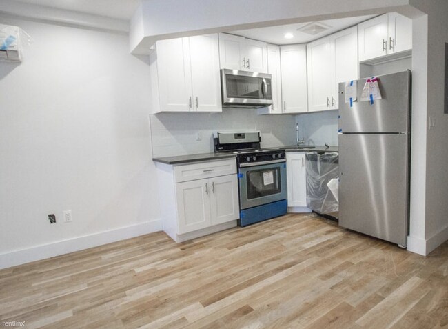 Building Photo - 2 br, 1 bath  - 69 Granite St