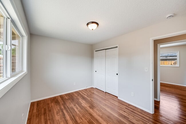 Building Photo - 8131 SE 68th Ave