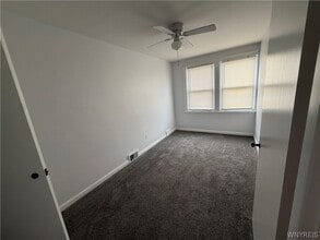 Building Photo - 808 Cleveland Dr